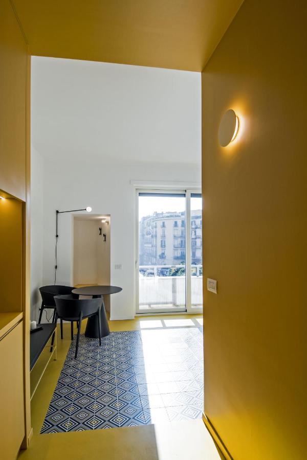 Toraldo Suites - Dimore Partenopee Наполи Екстериор снимка